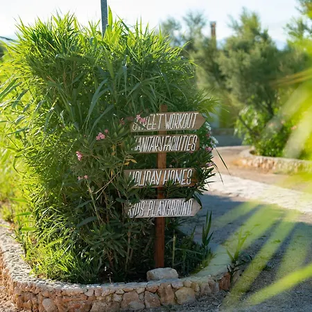 Terra Park Spiritos Pitches *