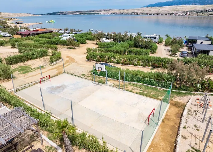 Terra Park Spiritos Pitches Camping Kolan